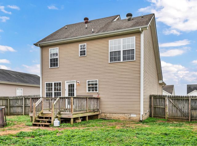 3433 Foxrun Ln, Clarksville, TN 37042