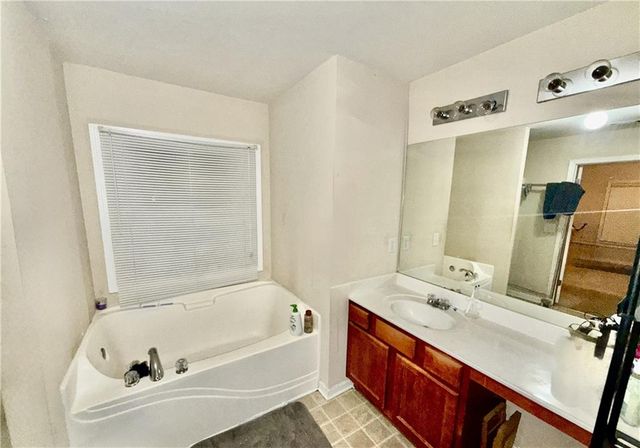 3747 Uppark Drive, Atlanta, GA 30349