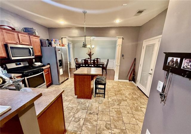 3747 Uppark Drive, Atlanta, GA 30349