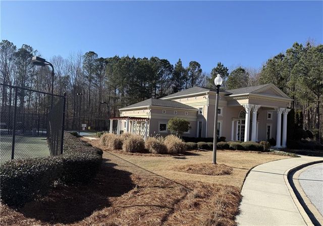 3747 Uppark Drive, Atlanta, GA 30349