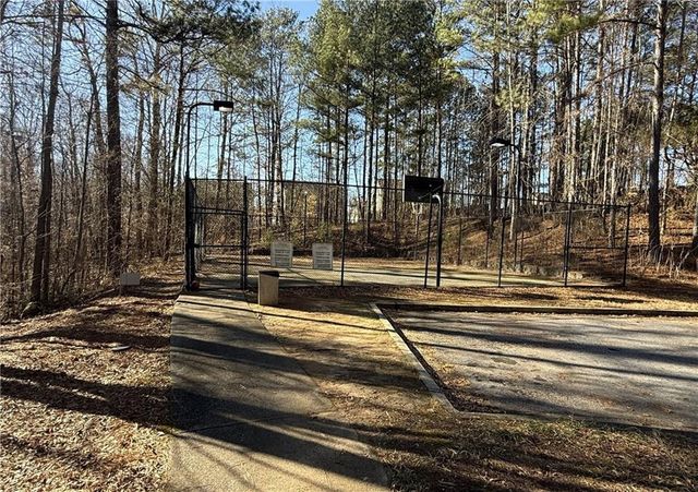 3747 Uppark Drive, Atlanta, GA 30349