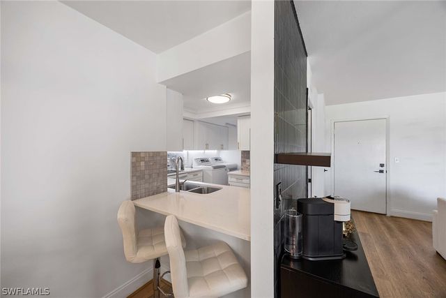 3625 Boca Ciega DR 307, Naples, FL 34112