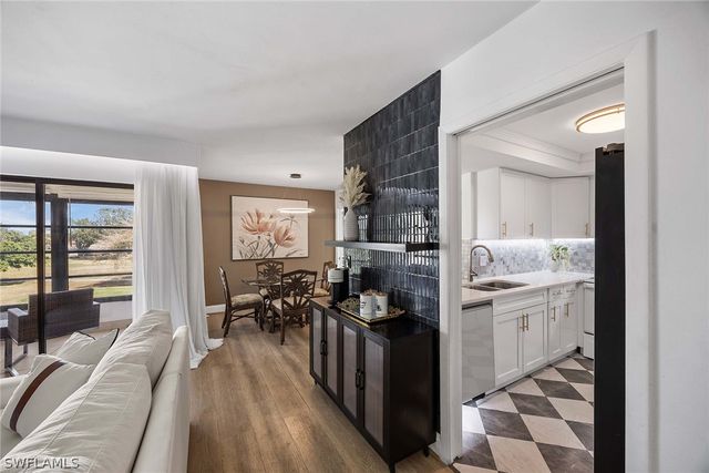 3625 Boca Ciega DR 307, Naples, FL 34112