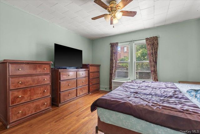 849 E 219th Street, Bronx, NY 10467