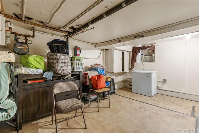 849 E 219th Street, Bronx, NY 10467