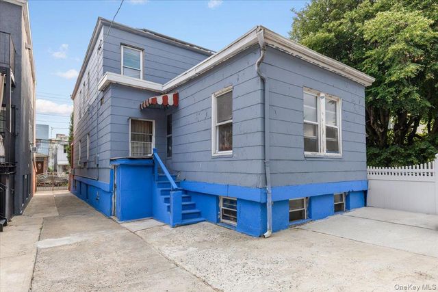 849 E 219th Street, Bronx, NY 10467