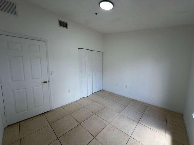 3842 SW 48th Avenue, Hollywood, FL 33023