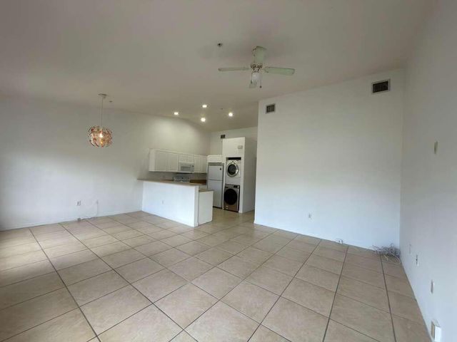 3842 SW 48th Avenue, Hollywood, FL 33023