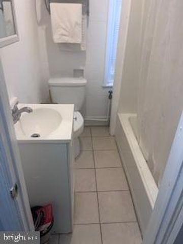 117 N CLAYTON, Wilmington, DE 19805