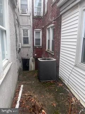 117 N CLAYTON, Wilmington, DE 19805