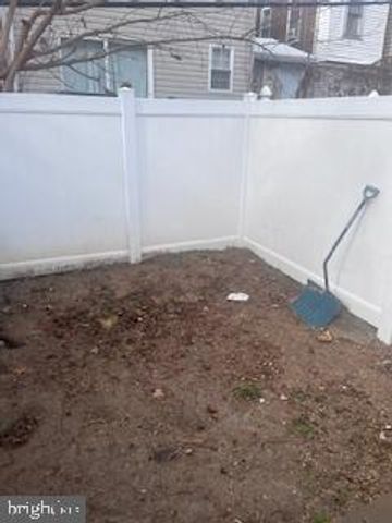 117 N CLAYTON, Wilmington, DE 19805