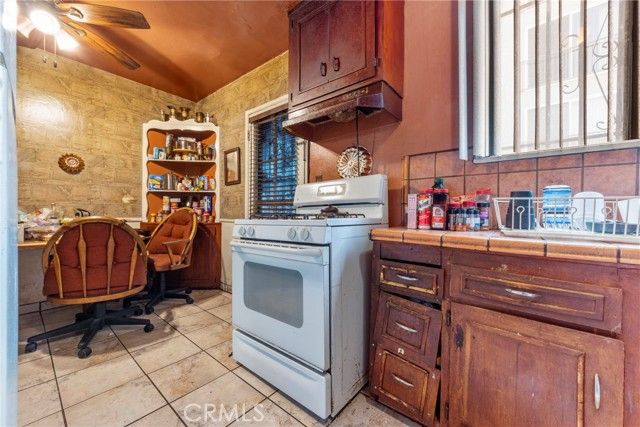 3527 Chesapeake, Los Angeles, CA 90016