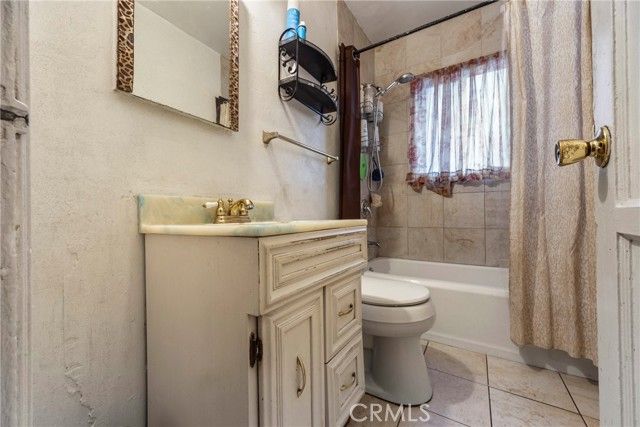 3527 Chesapeake, Los Angeles, CA 90016