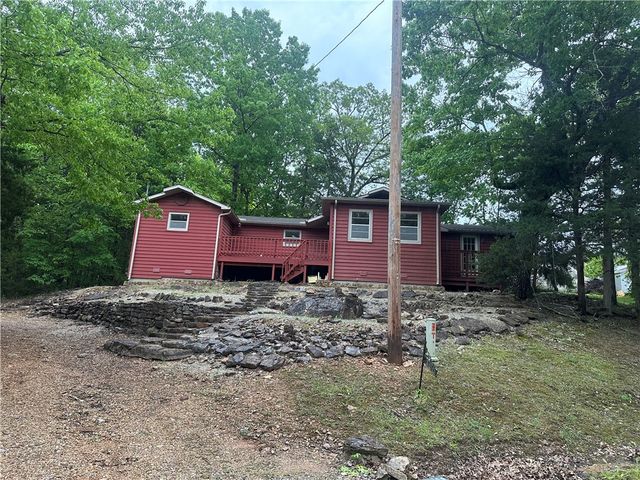 100 N Blackjack Street, Diamond City, AR 72630