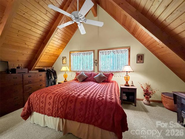 170 Wonderwood Lane, Clyde, NC 28721