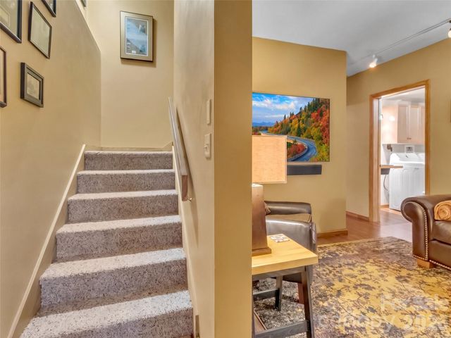 170 Wonderwood Lane, Clyde, NC 28721