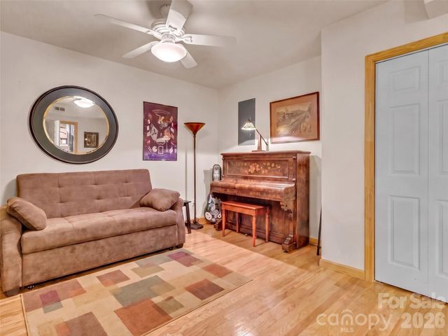 170 Wonderwood Lane, Clyde, NC 28721
