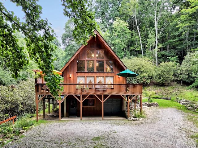 170 Wonderwood Lane, Clyde, NC 28721