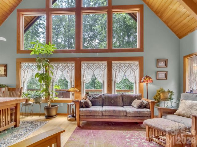 170 Wonderwood Lane, Clyde, NC 28721