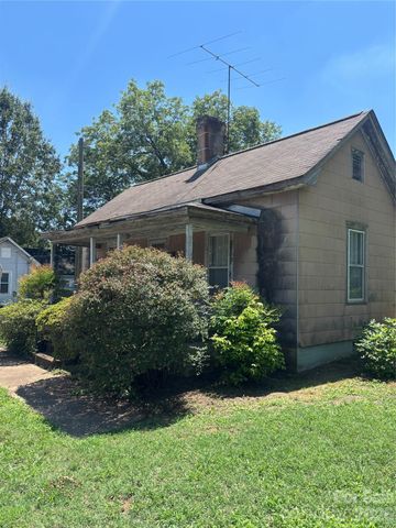 130 Crawford Street, Salisbury, NC 28144