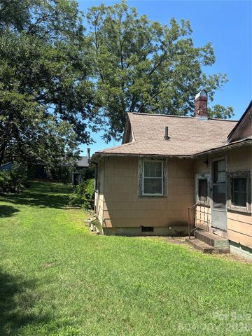 130 Crawford Street, Salisbury, NC 28144