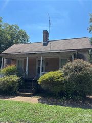 130 Crawford Street, Salisbury, NC 28144