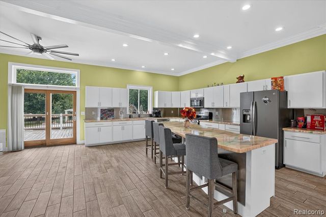 6524 Kelly Road, Flushing, MI 48433