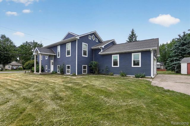 6524 Kelly Road, Flushing, MI 48433