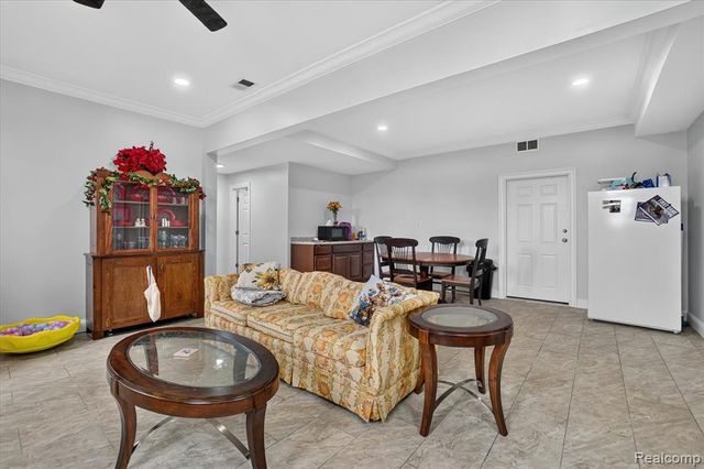 6524 Kelly Road, Flushing, MI 48433