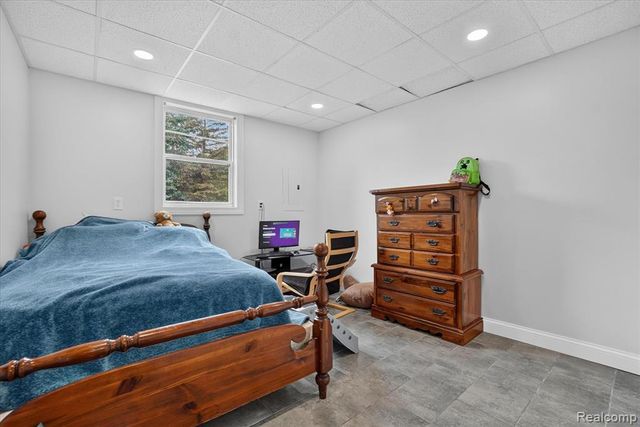 6524 Kelly Road, Flushing, MI 48433