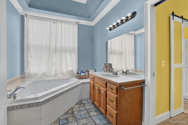 6524 Kelly Road, Flushing, MI 48433