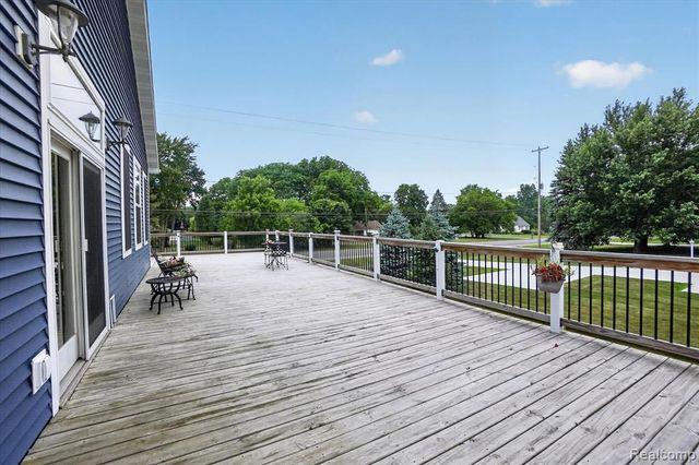 6524 Kelly Road, Flushing, MI 48433