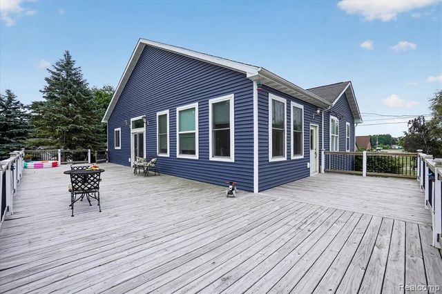 6524 Kelly Road, Flushing, MI 48433