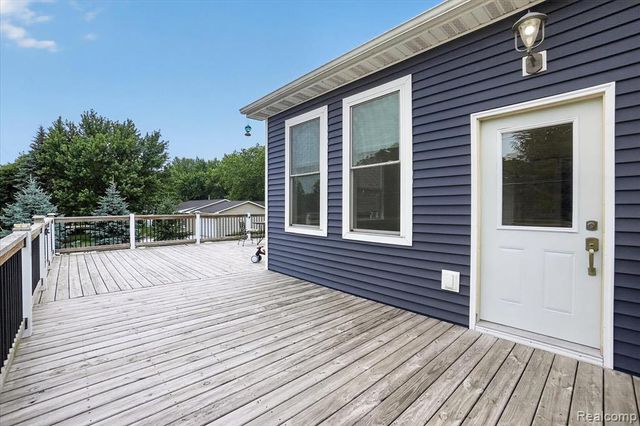 6524 Kelly Road, Flushing, MI 48433