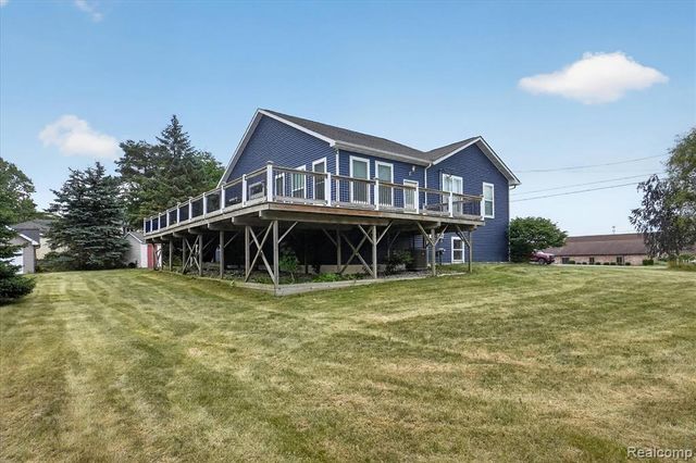 6524 Kelly Road, Flushing, MI 48433