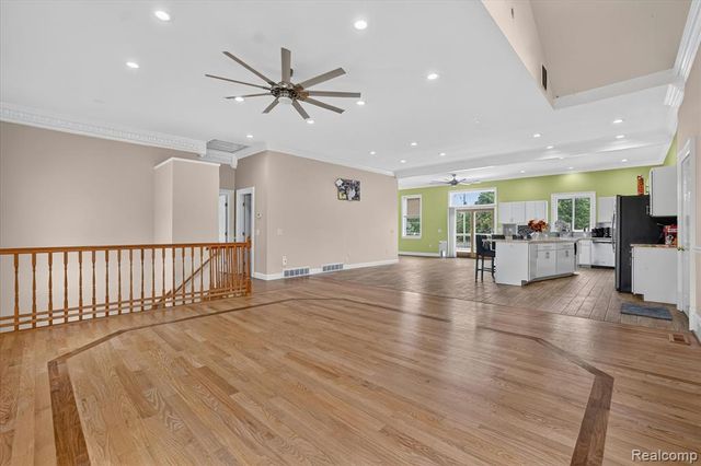 6524 Kelly Road, Flushing, MI 48433