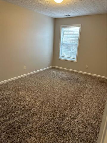 590 Clairidge Lane, Lawrenceville, GA 30046