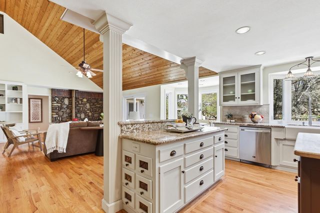 4294 S Creekhaven Rd, Auburn, CA 95602