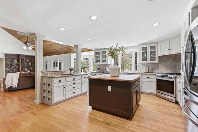 4294 S Creekhaven Rd, Auburn, CA 95602