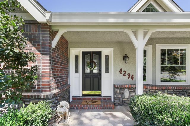4294 S Creekhaven Rd, Auburn, CA 95602