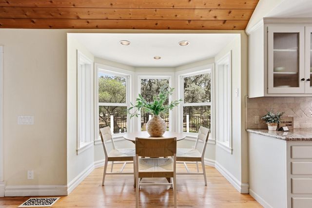 4294 S Creekhaven Rd, Auburn, CA 95602