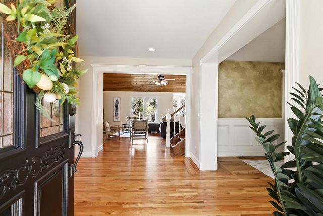 4294 S Creekhaven Rd, Auburn, CA 95602