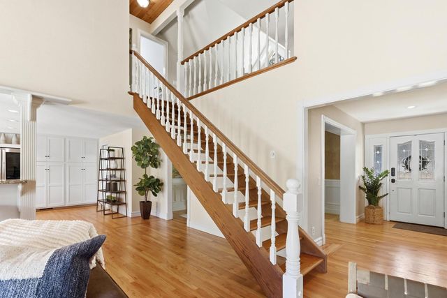 4294 S Creekhaven Rd, Auburn, CA 95602