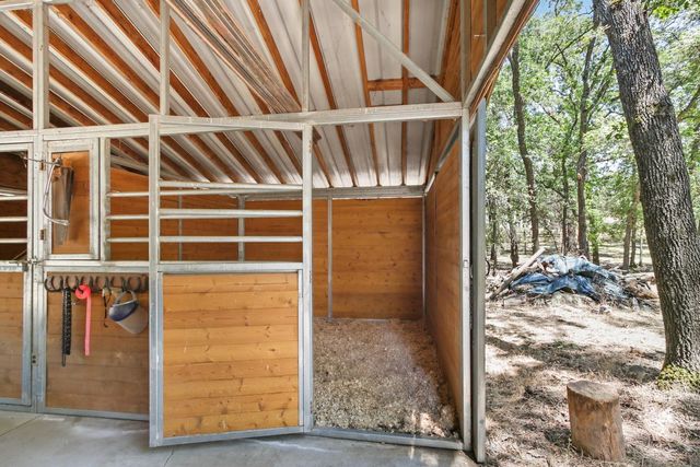 4294 S Creekhaven Rd, Auburn, CA 95602