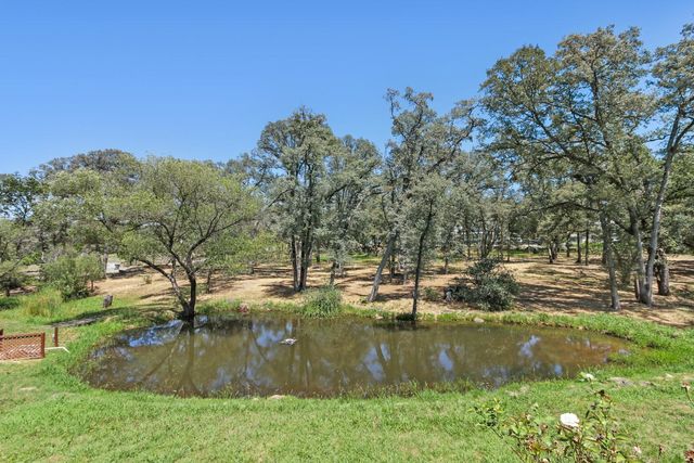 4294 S Creekhaven Rd, Auburn, CA 95602