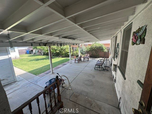 1038 N Azusa Avenue, Azusa, CA 91702
