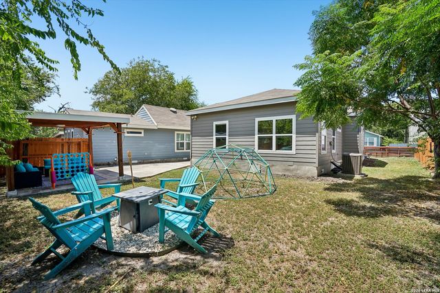 706 S OLIVE ST, San Antonio, TX 78203