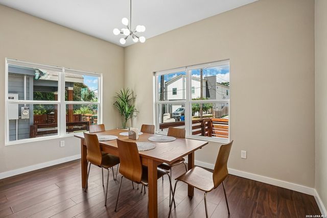 706 S OLIVE ST, San Antonio, TX 78203