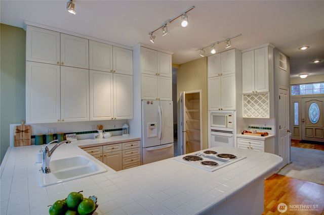 1209 Alpine View Drive, Mount Vernon, WA 98274