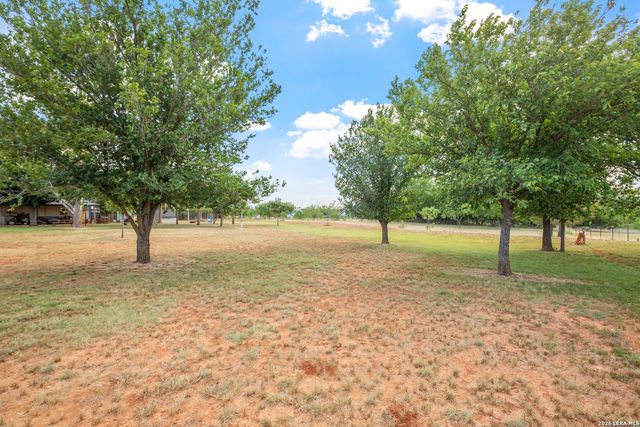 382 Windsong Lane, Fredericksburg, TX 78624